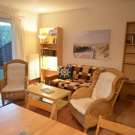 Ostseewellen Ii Haushaelfte Tatil Evi Stahlbrode